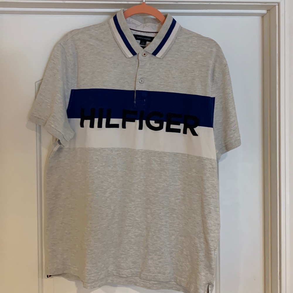 Men’s polo style shirt size large